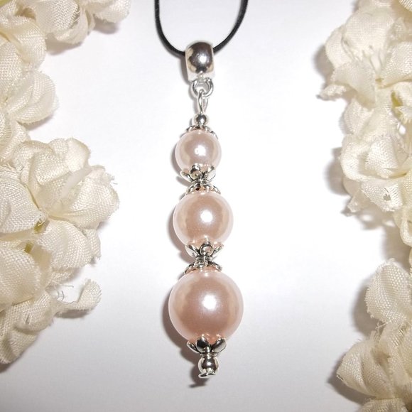 wvluckygirl Jewelry - Necklace Pendant Light Blush Pink Faux Pearl Silver Beaded Tie Cord Gift A666